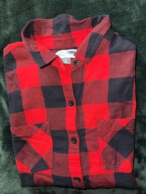 Old Navy Classic Buffalo Plaid Flannel Button Down